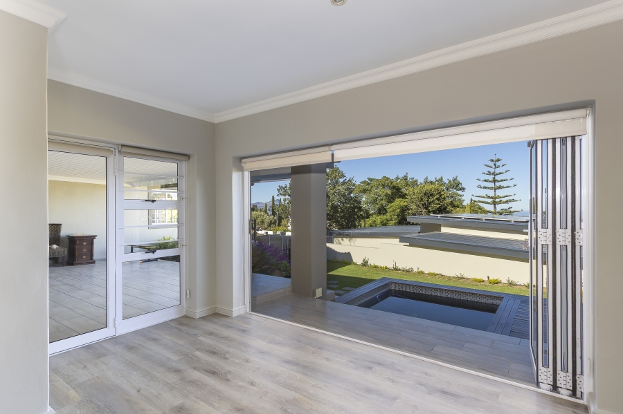 3 Bedroom Property for Sale in Helena Heights Western Cape